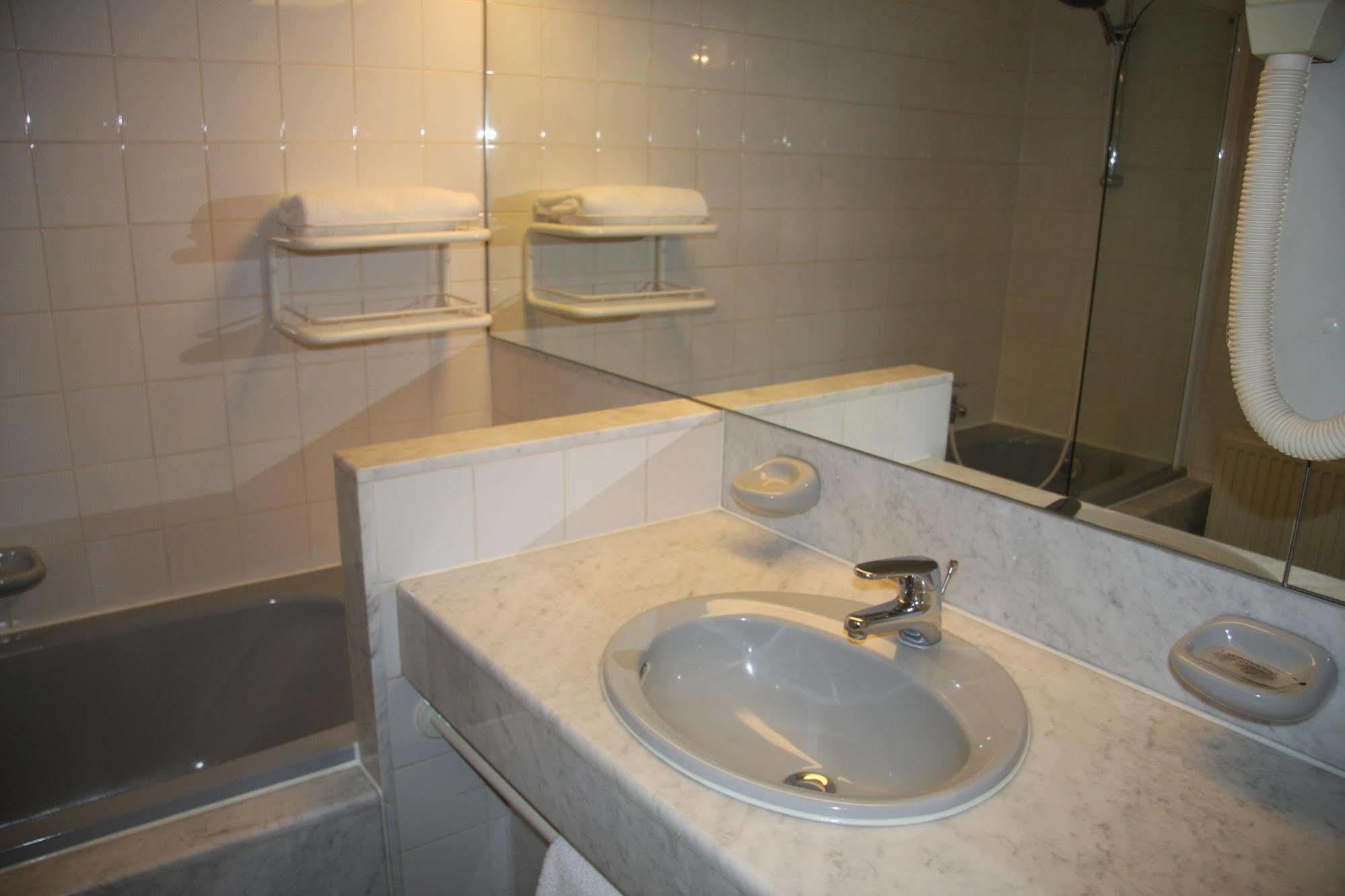 Hotel Juliana Valkenburg aan de Geul Bagian luar foto
